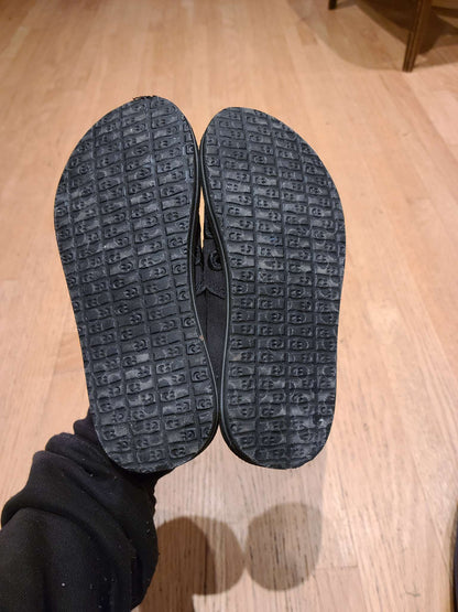 Size 10 sanuk shoes , Shoes 10 (Toddler:2-4yr)