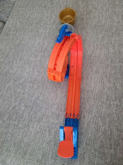 Hot wheels monster truck track set retail 37