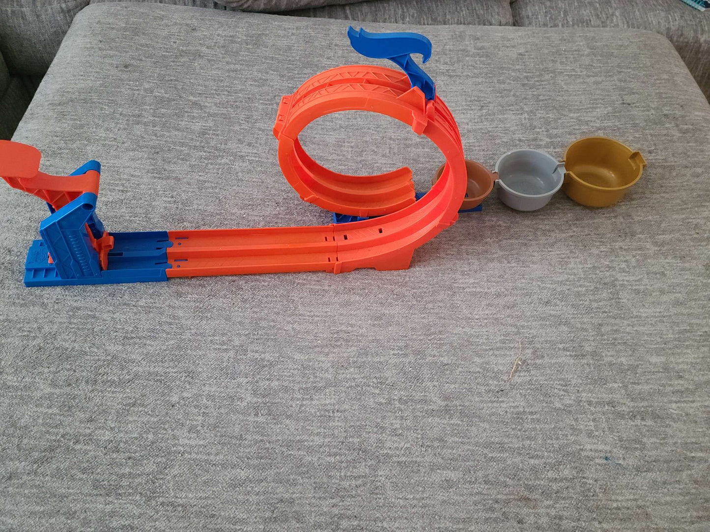 Hot wheels monster truck track set retail 37