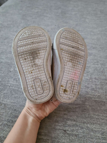 Size 4 pink children's place sneakers , Shoes 4 (Baby: 0-12 mth)