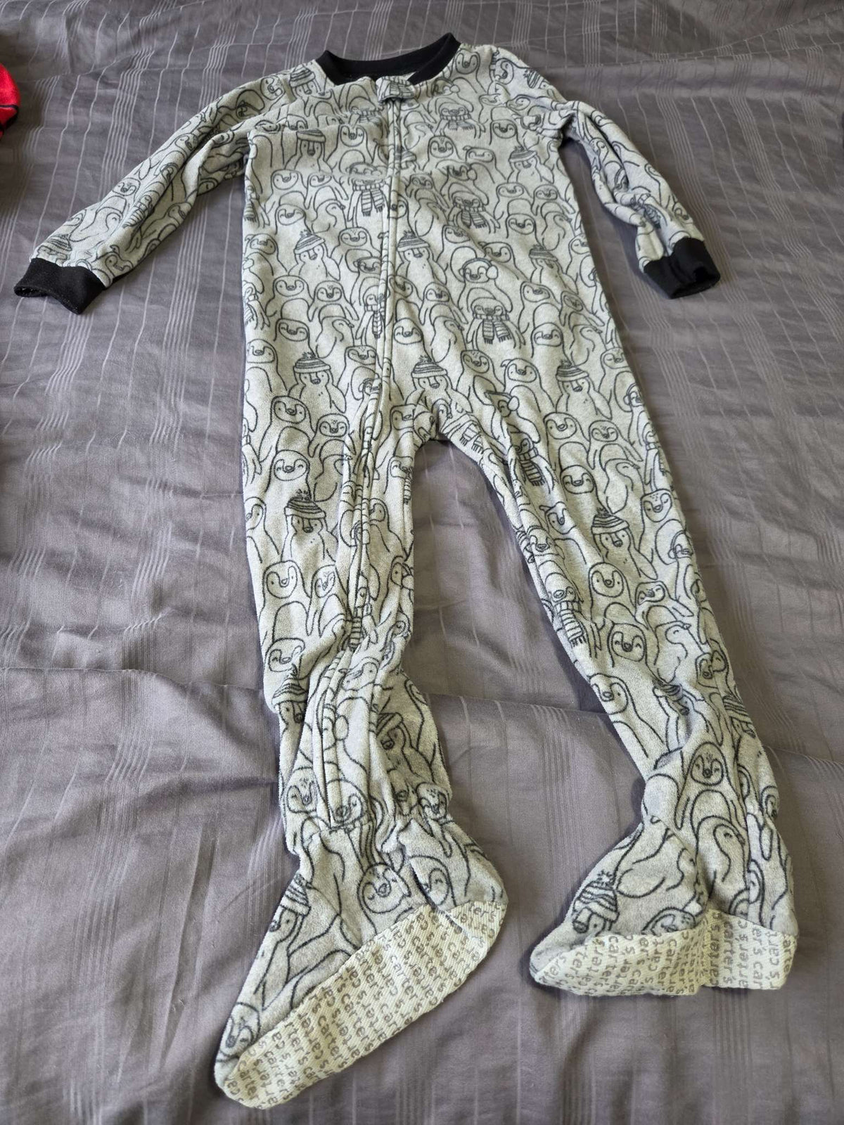 Carters 5T fleece pajama feeted, Kids 5/5T
