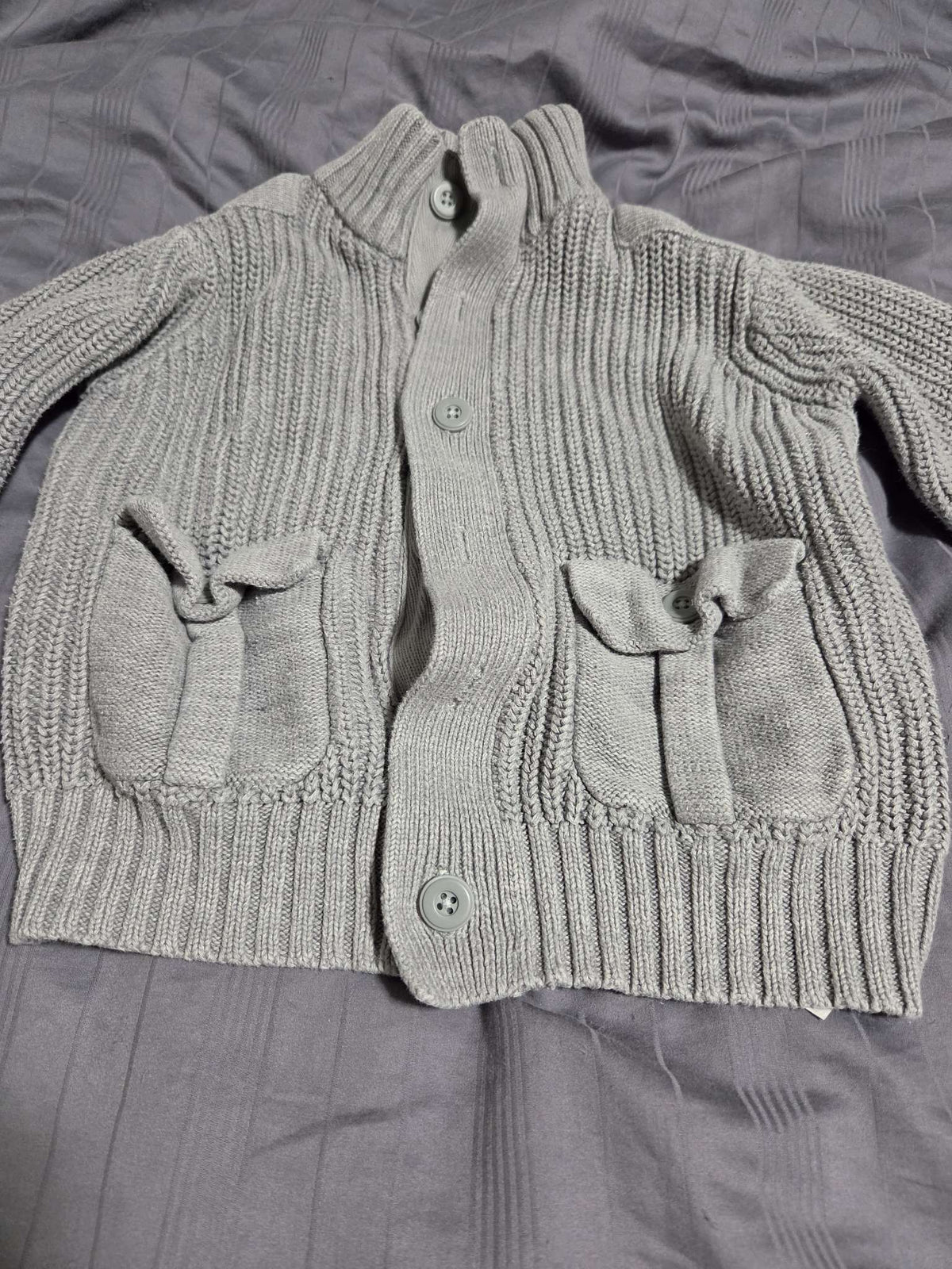 5T old navy sweater , Kids 5/5T