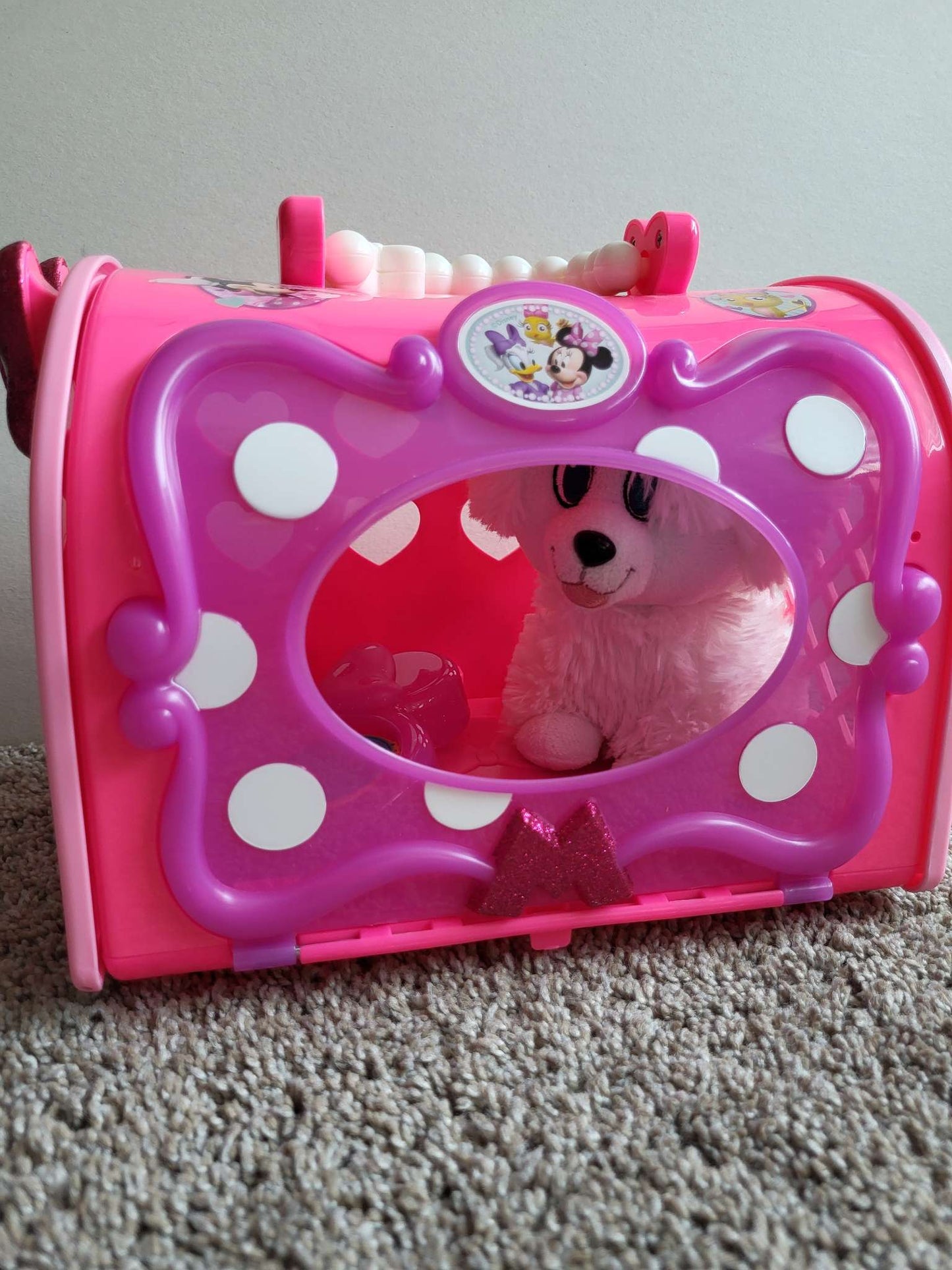 Minnie's Happy Helpers Pet Carrier