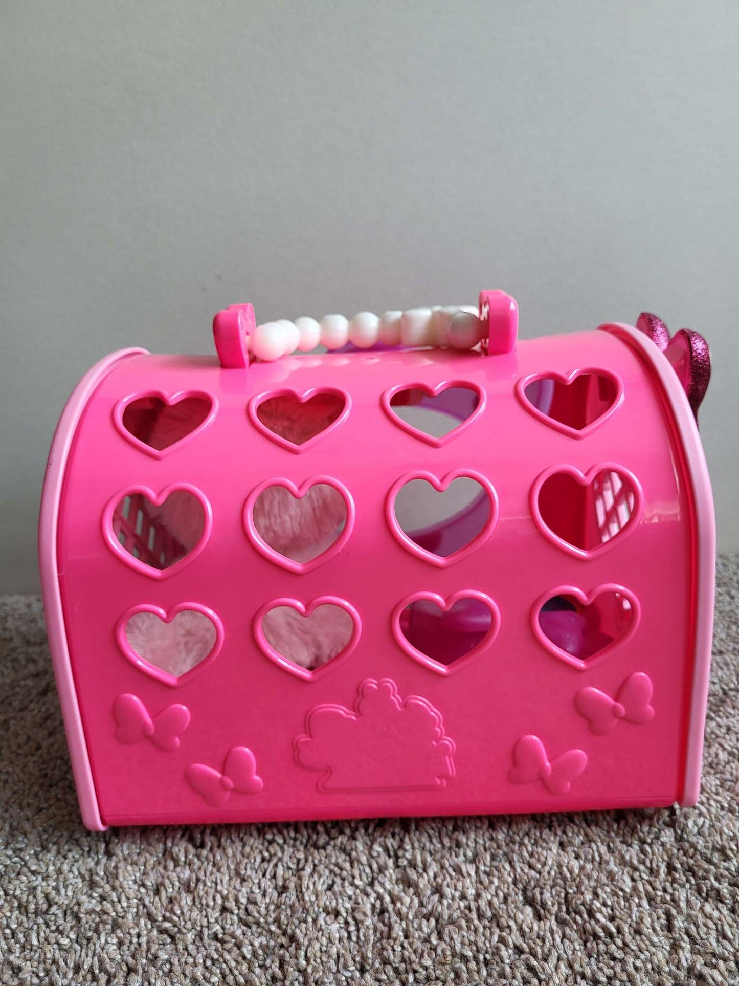 Minnie's Happy Helpers Pet Carrier