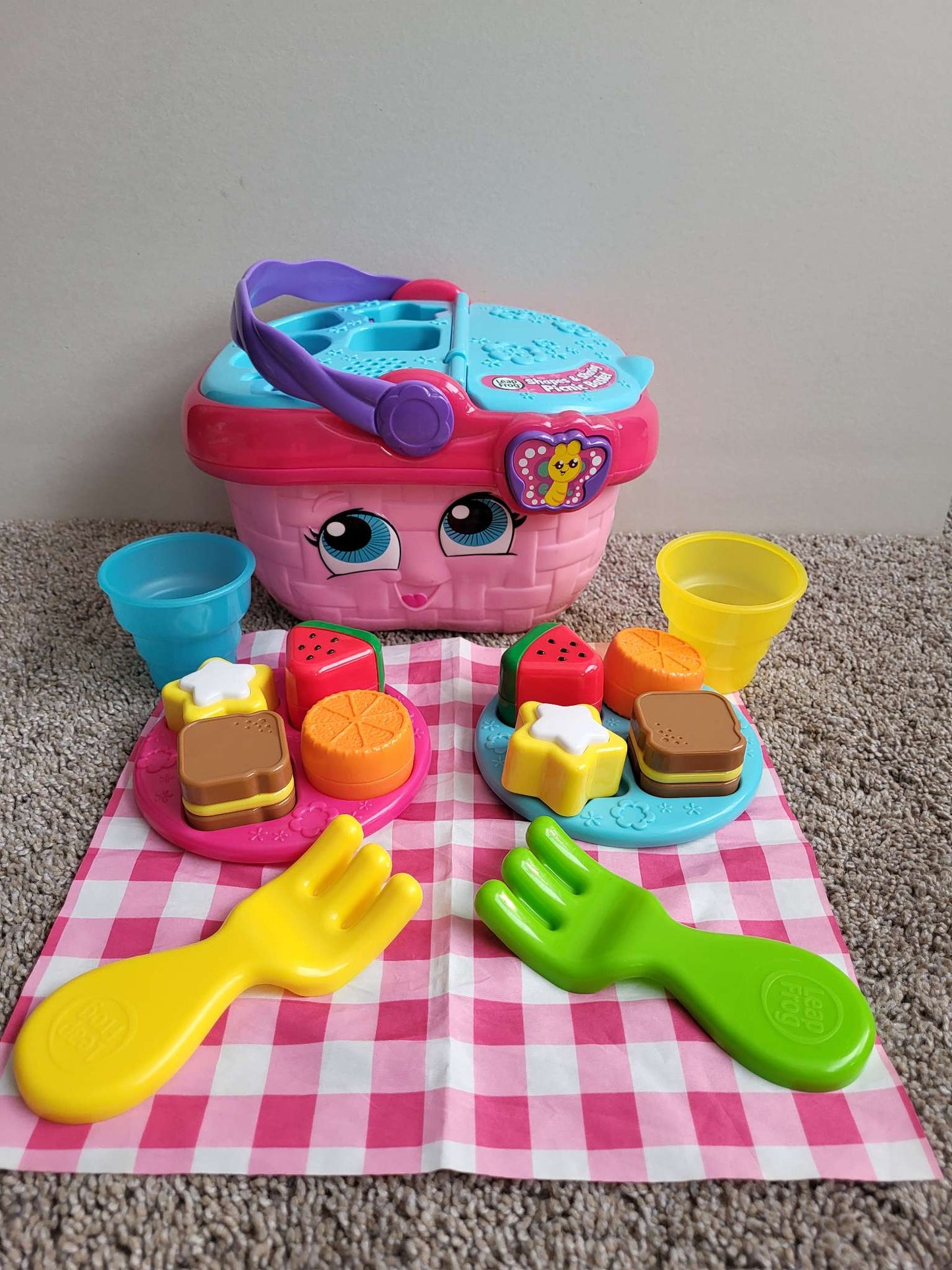 Shapes & Sharing Picnic Basket