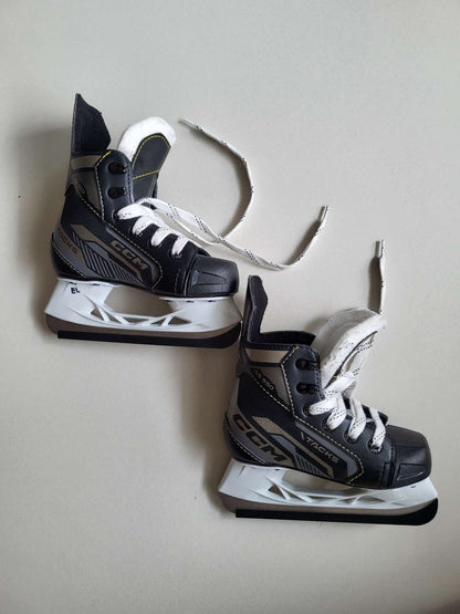 CCM AS-550 Skates, size 10, Shoes 10 (Toddler:2-4yr)