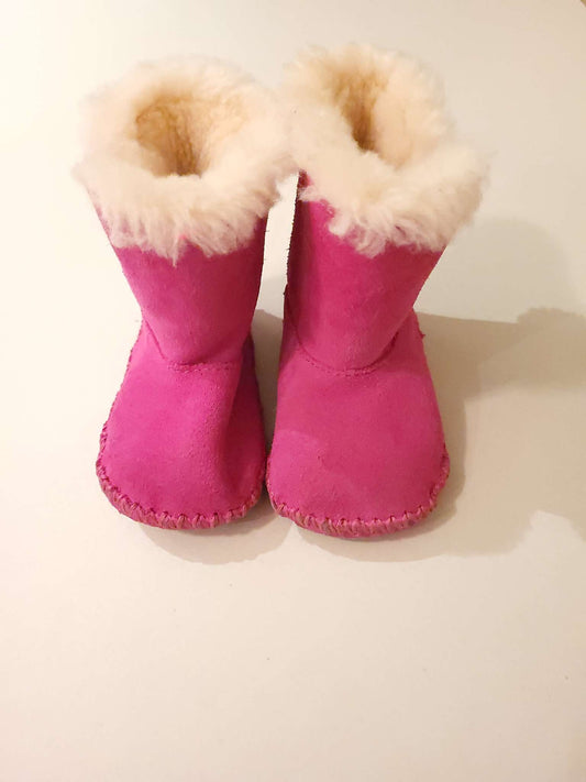 Dark pink Ugg boots, Shoes 2 (Baby: 0-12 mth)