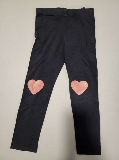 Frilly Grey Long sleeve with Black Pants Set, Kids 4/4T