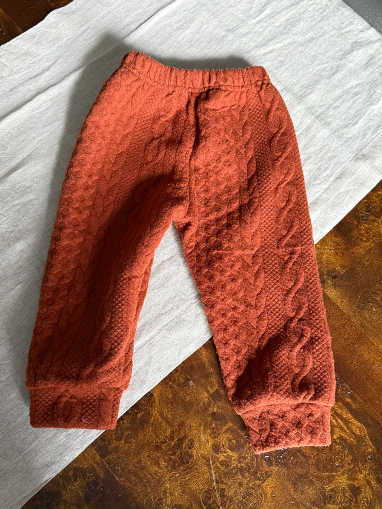Matching sweater set (9-12 mos) / Perfect 🍁fall outfit, Kids 12 Month (9-12M)