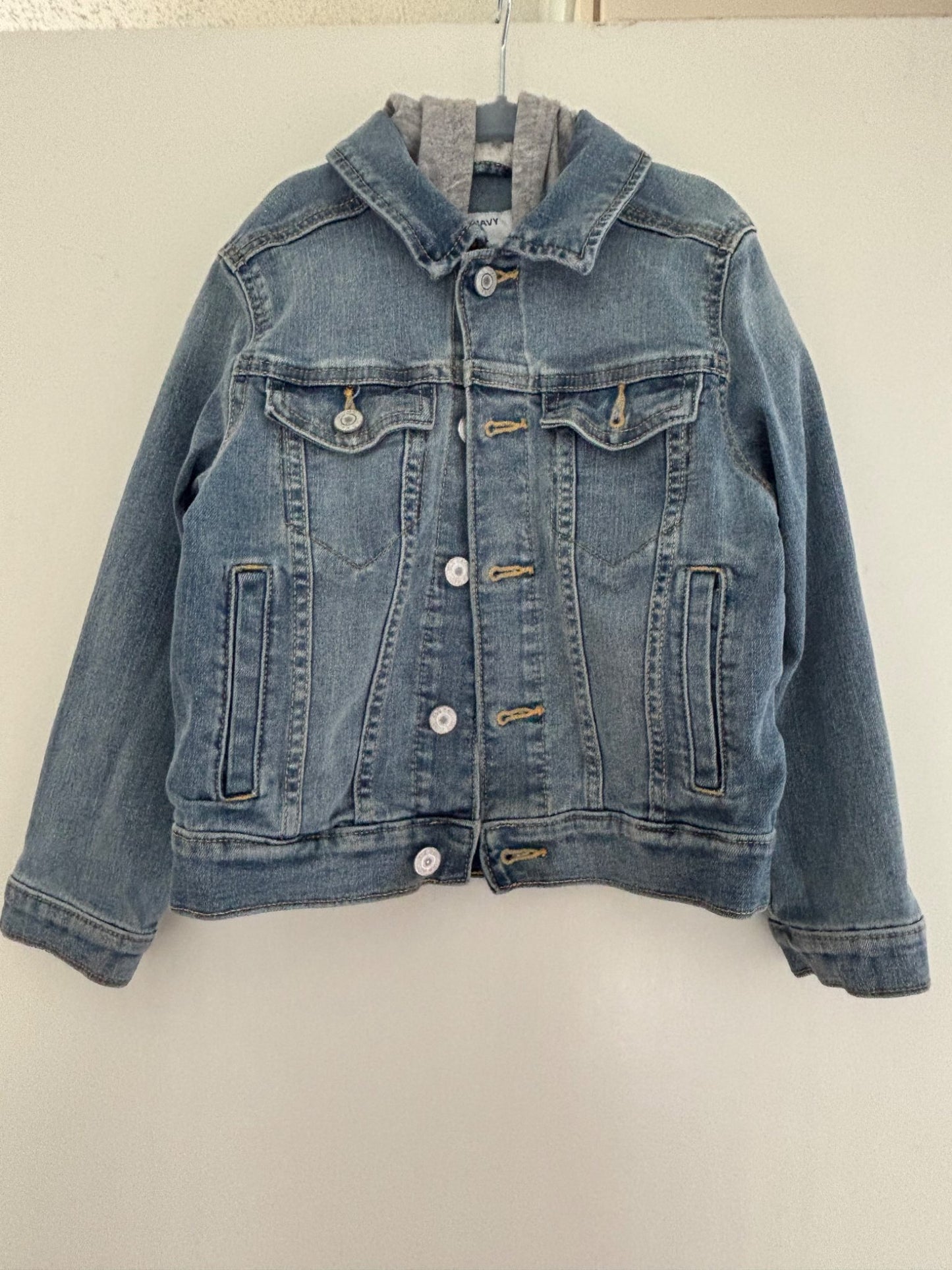 Old Navy Hooded Jean Jacket - size 6/7, Kids 7