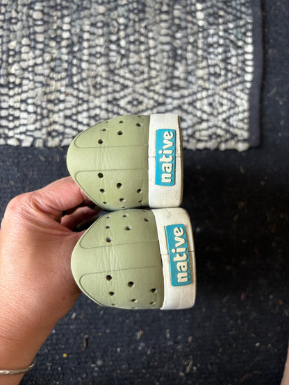 Native Brand - Olive shoes , Shoes 3 (Kids:4-8yr)