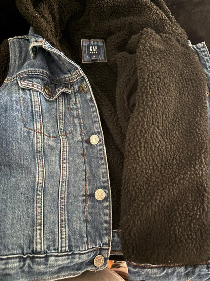 Gap size 8 Sherpa lined half jean jacket, Kids 8