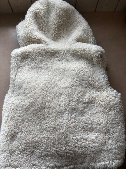 Fuzzy Zara Vest, Kids 8