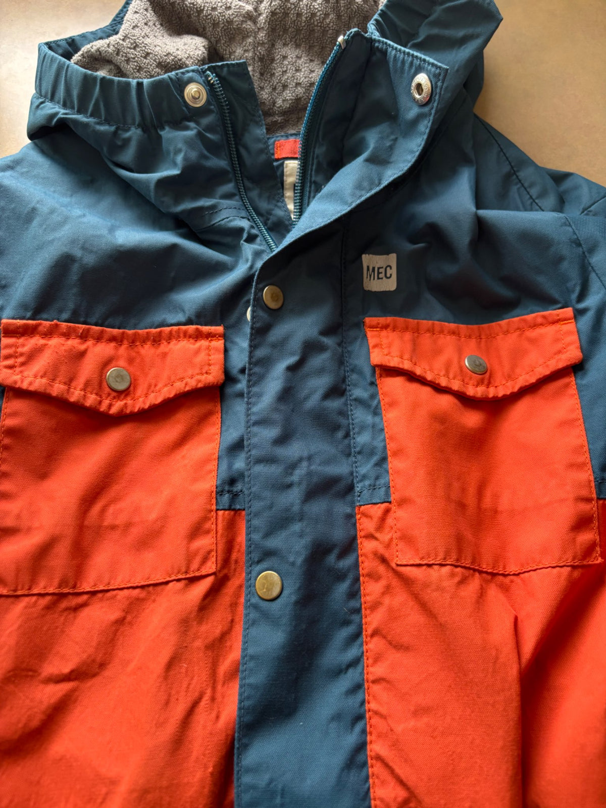 MEC coat (spring/fall/early winter), Kids 8