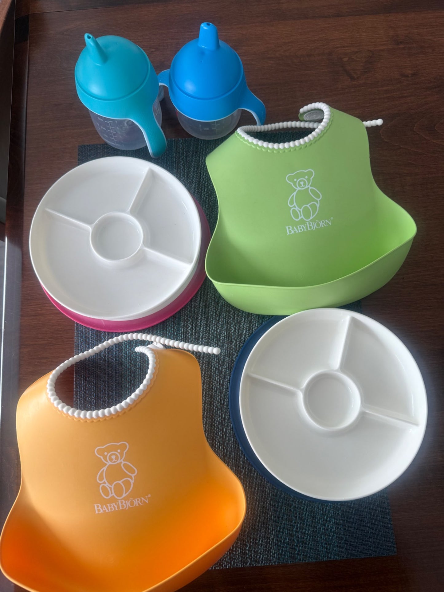 Baby feeding set