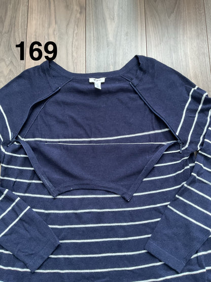 Nursing sweater Size Large , Maternity L (12-14)