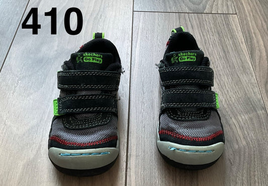 Skechers Go Play Size 7, Shoes 7 (Walkers:12-24 mth)