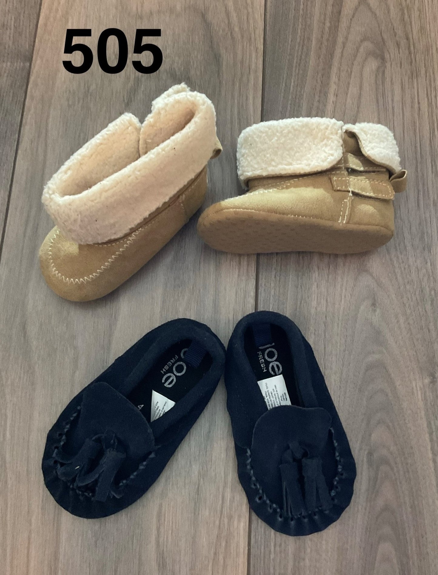 Baby Slippers and Slipper Boots Size 3/4, Shoes 3 (Baby: 0-12 mth)