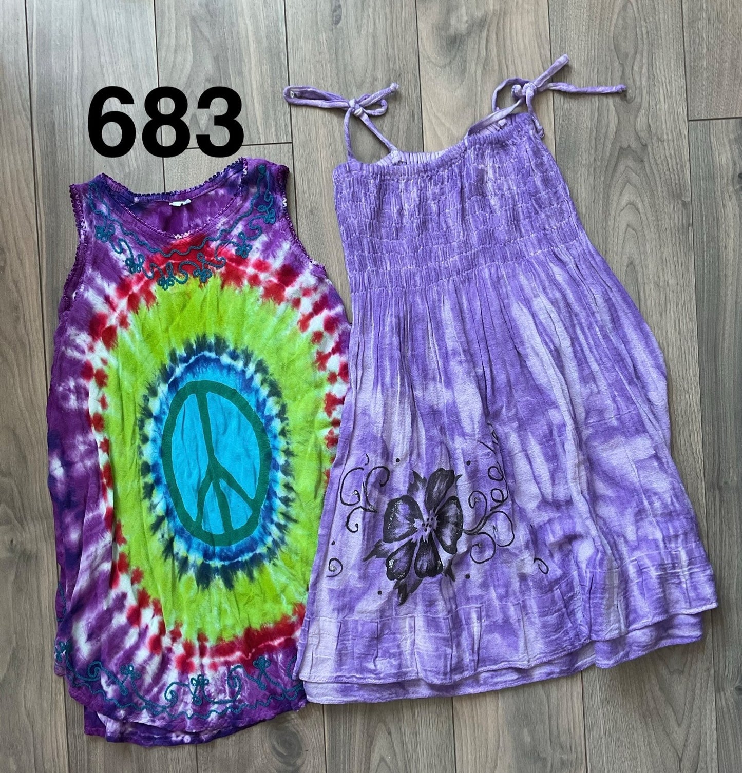 Purple Sun Dresses 6-8 is my guess, Kids 6/6X