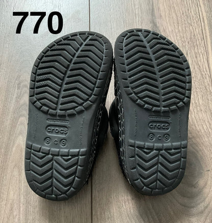 Black Lines Crocs Size 8/9, Shoes 8 (Toddler:2-4yr)