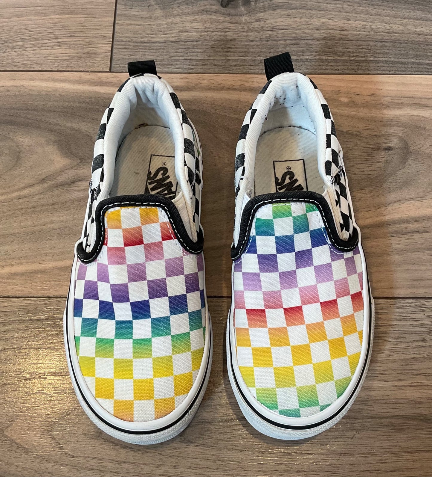 Toddler Slip-On Vans Rainbow Size 12, Shoes 10 (Toddler:2-4yr)