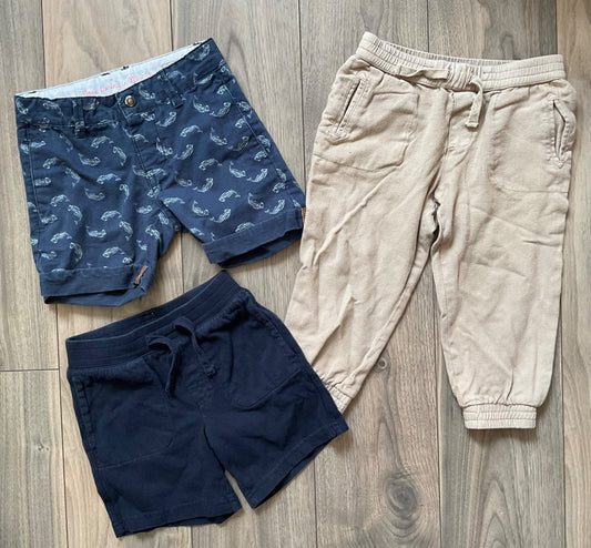 Boys Fish Shorts, Capris and Navy Blue Shorts Size 4, Kids 4/4T
