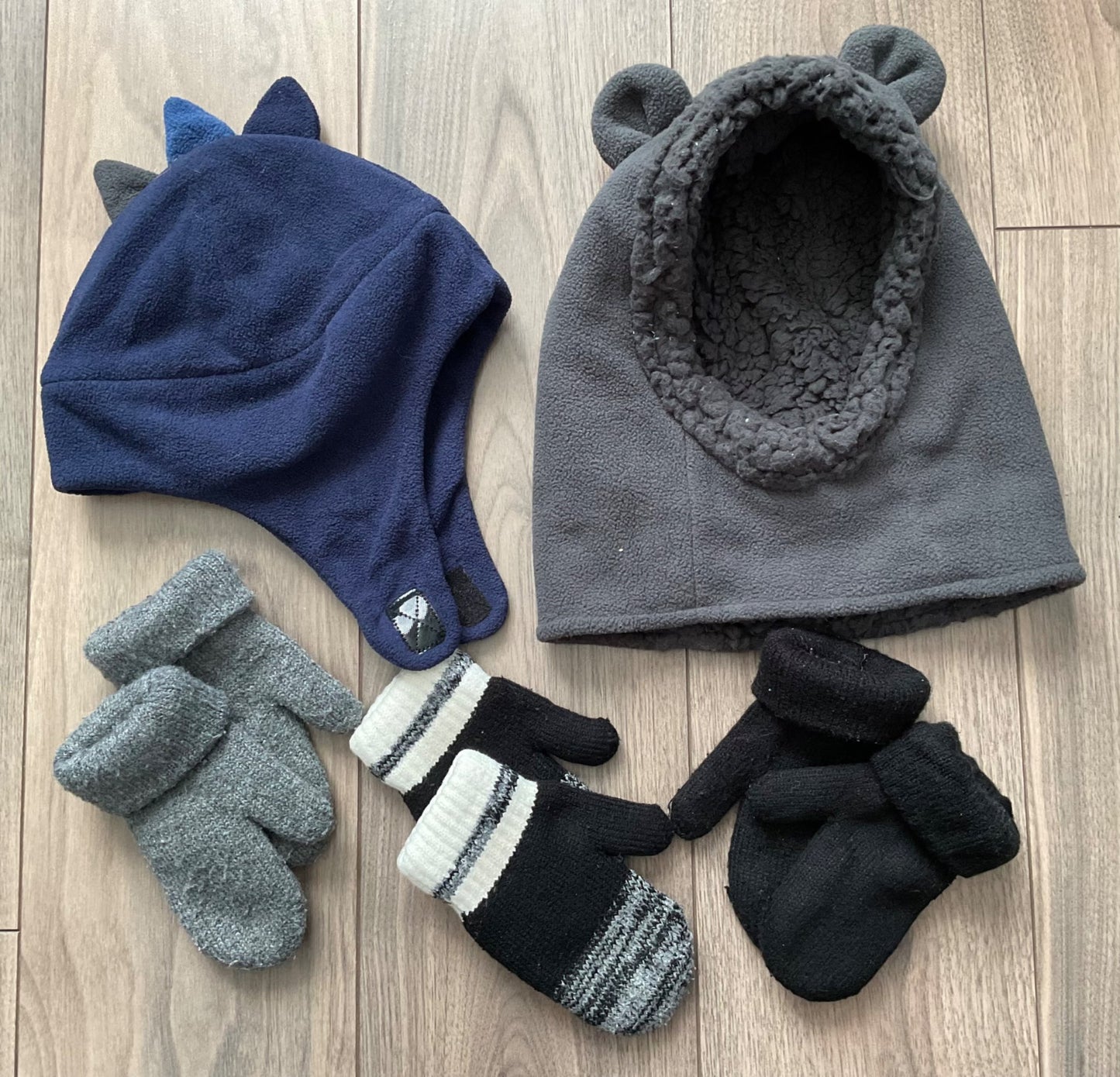 Boys Winter Mittens and Hats