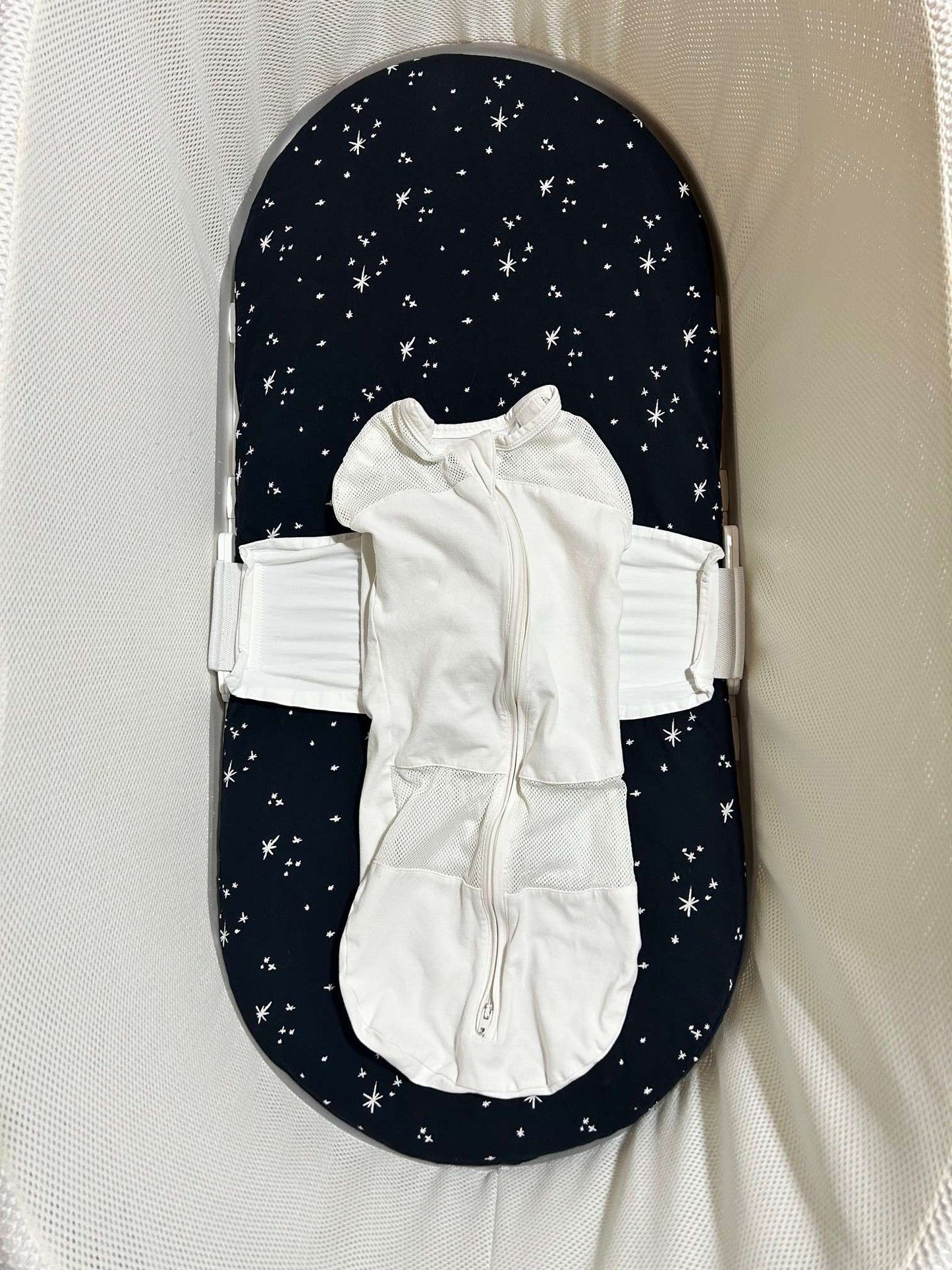 EUC SNOO Smart Sleeper Bassinet, Leg Lifters, Sheets, and Sacks (S, M, and L); Retails: $2,400.00+