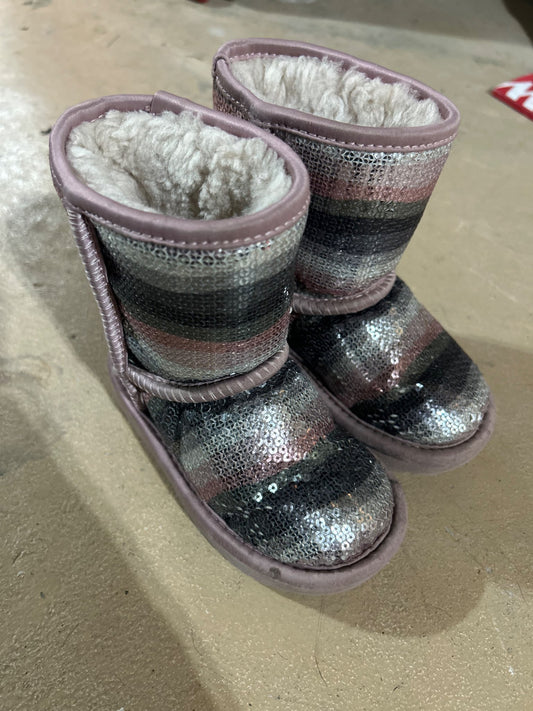 VGUC UGG Multi-Colour Sequin Boots (Toddler Size 7 - FITS 6-6.5); Retails: $140.00, Shoes 6 (Walkers:12-24 mth)