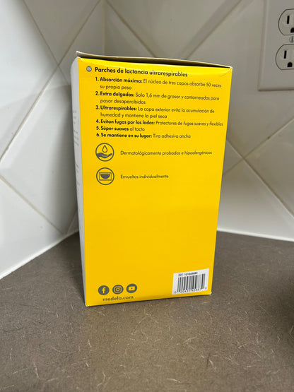 Medela "Ultra-Breathable Nursing Pads" (90 Count)