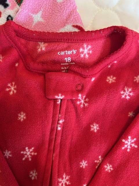 VGUC Fleece Winter/Holiday Sleepers (18 & 18-24 Months), Kids 24 Month (18-24M)