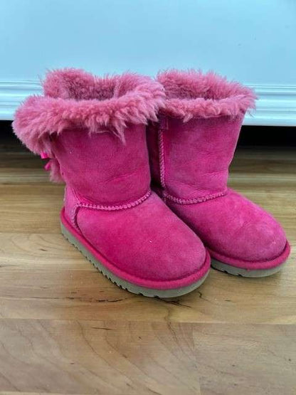 VGUC UGG Pink Ribbon (Toddler Size 8 - FITS 7-7.5) Booties; Retails: $140.00, Shoes 8 (Toddler:2-4yr)