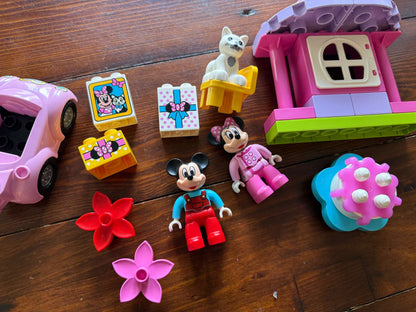 My First Minnie Build + Minnie's Birthday Party Duplo sets