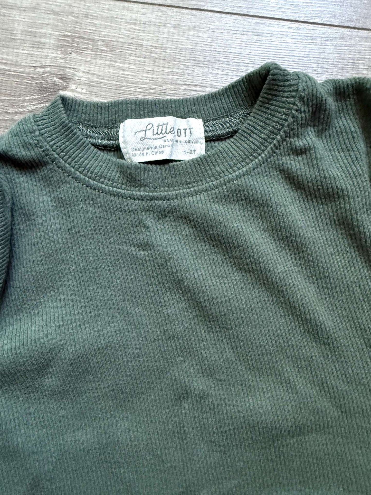 Little Lott ribbed lounge set 1-2Y; MSRP $42, Kids 2T