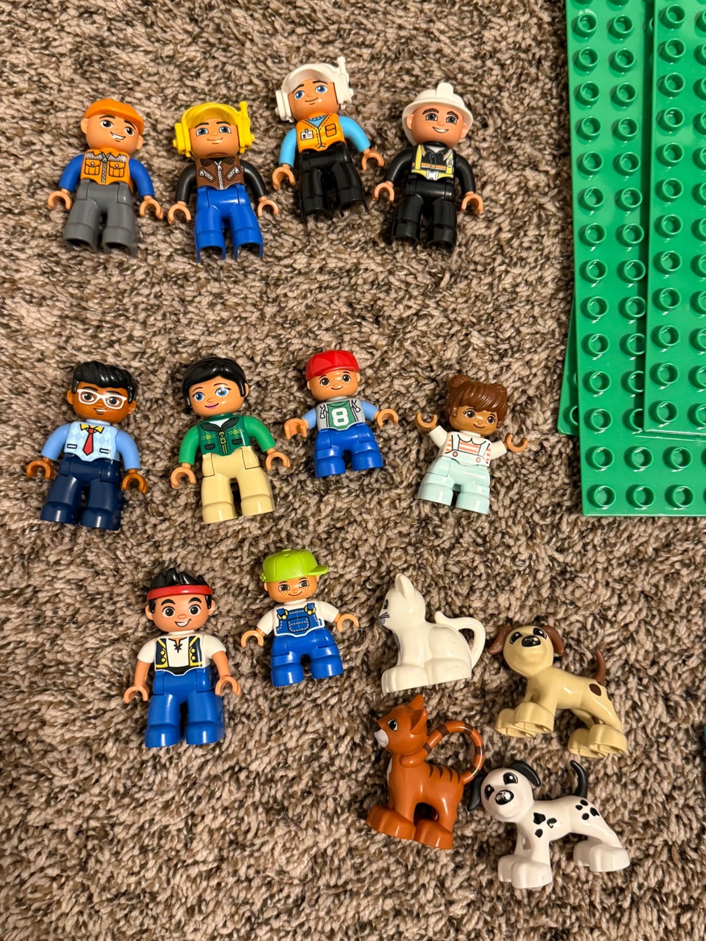 Various Duplo Base Plates & Figures