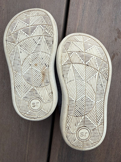 Stride Rite Aseel Boys shoes size 6; MSRP $50, Shoes 6 (Walkers:12-24 mth)