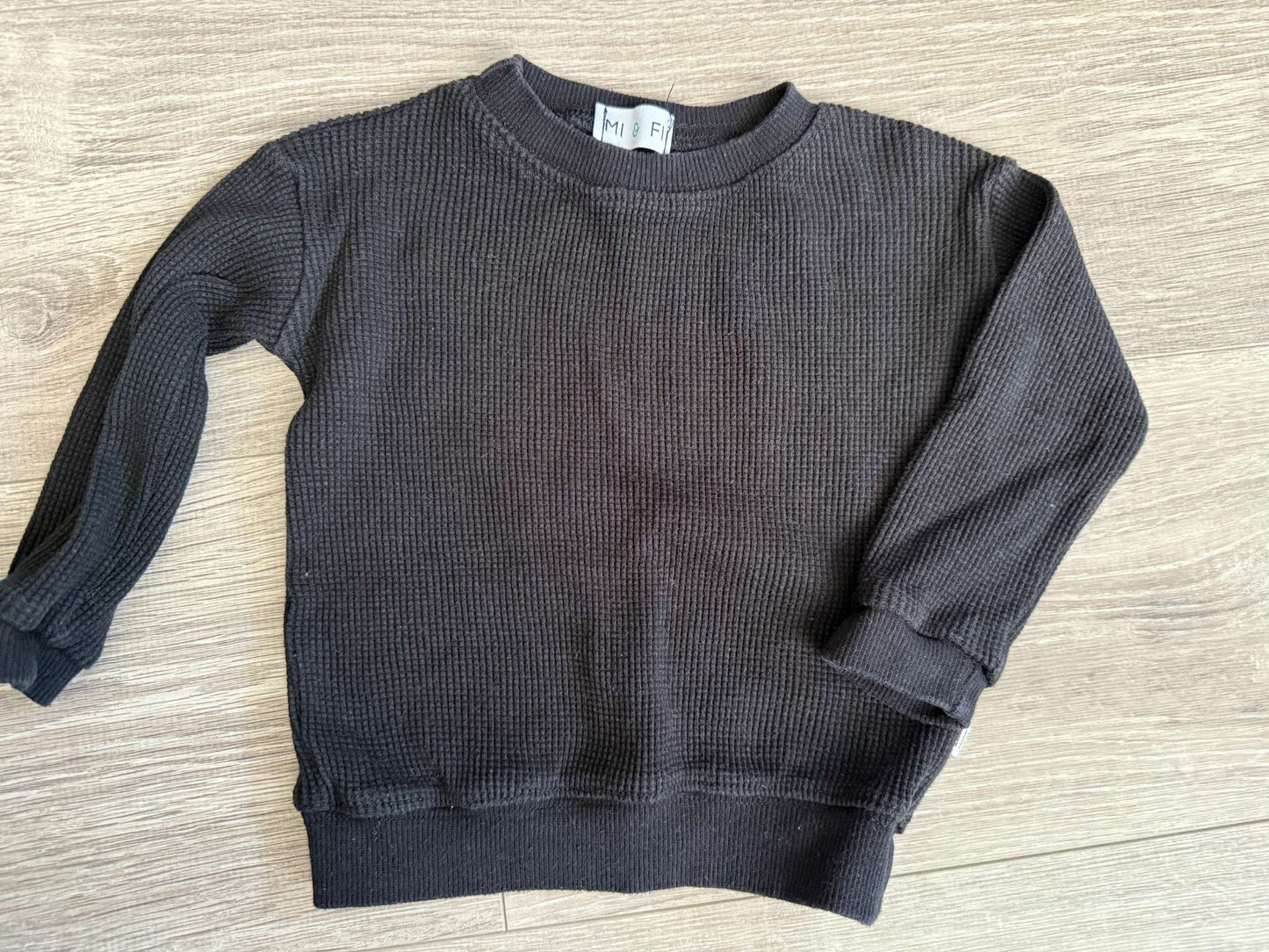 Mi & Fi (Calgary Small Shop) 3-6m bundle; MSRP $107, Kids 6 Month (3-6M)