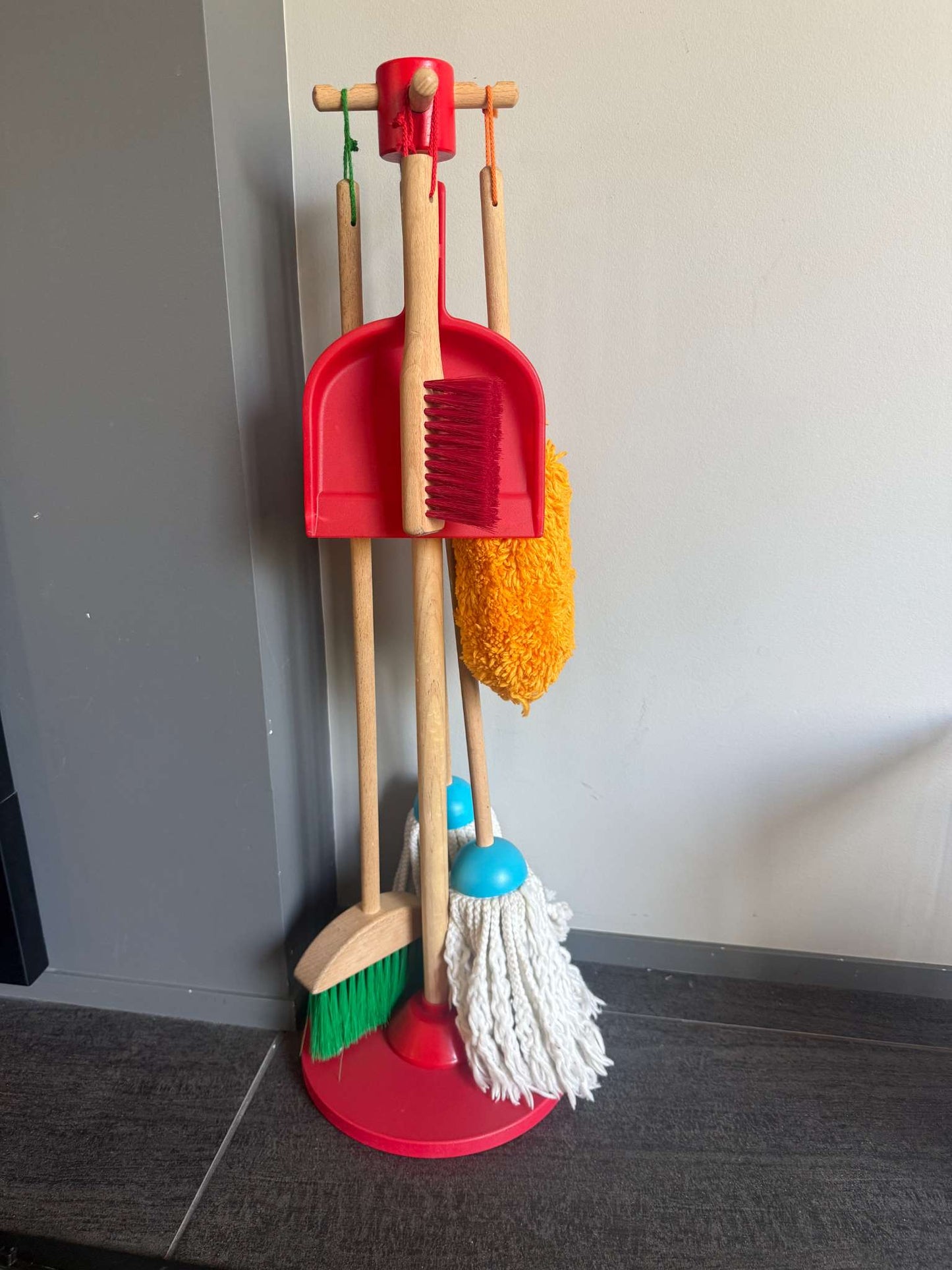 Melissa & Doug cleaning set; MSRP $37.97