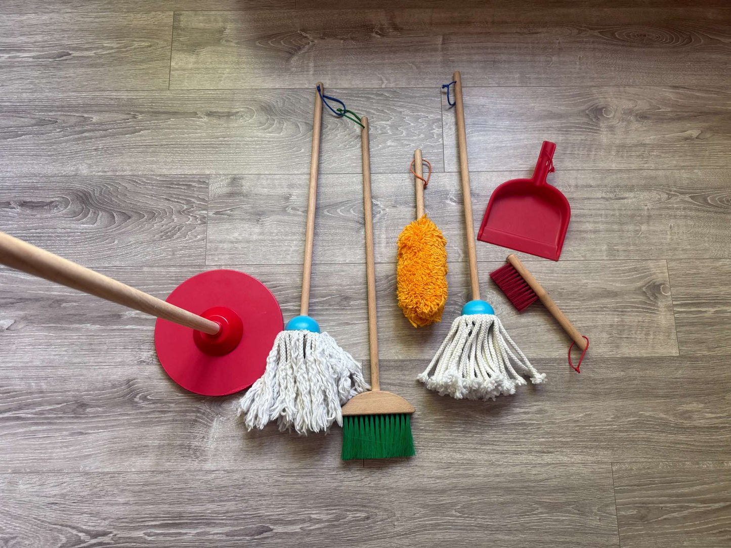 Melissa & Doug cleaning set; MSRP $37.97