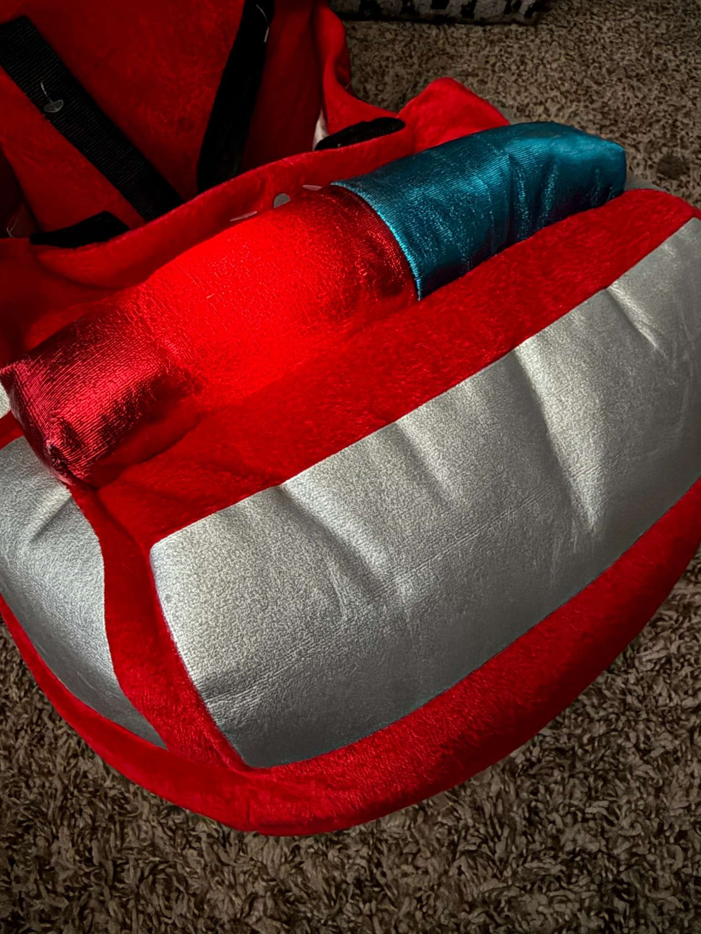 Fire Truck costume *one light not working*, Kids 3T