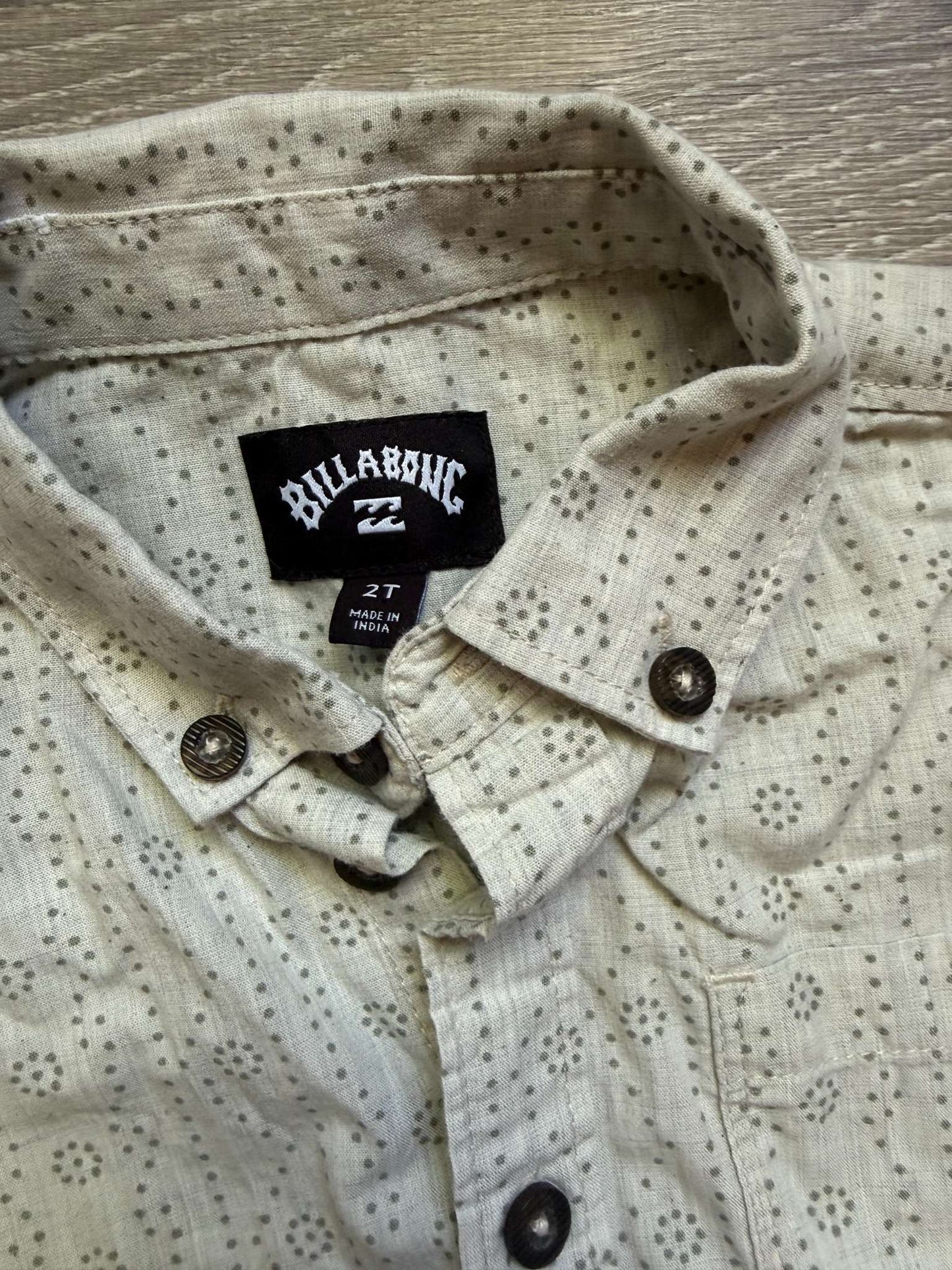 Billabong Button Up size 2T, Kids 2T