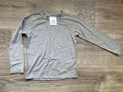 Canadian-Made shirt with UV protection size 2/3; MSRP $55, Kids 2T