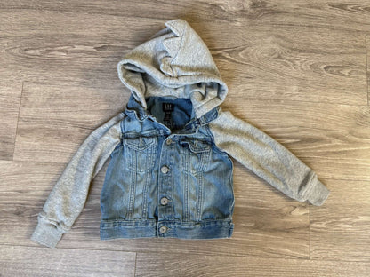 Baby GAP jean jacket 2T, Kids 2T