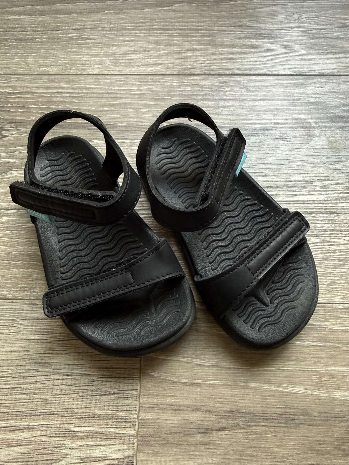 Native Charley sandals size 7* - please read description; MSRP $30+, Shoes 7 (Walkers:12-24 mth)