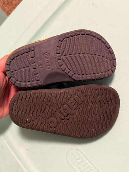 Native Charley sandals size 7* - please read description; MSRP $30+, Shoes 7 (Walkers:12-24 mth)