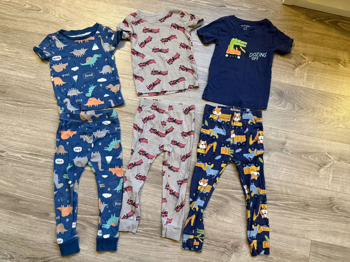 Old Navy t-shirt PJ bundle size 3T, Kids 3T