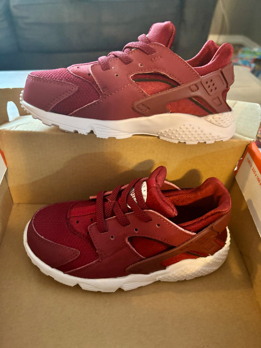Nike runners, Shoes 10 (Toddler:2-4yr)