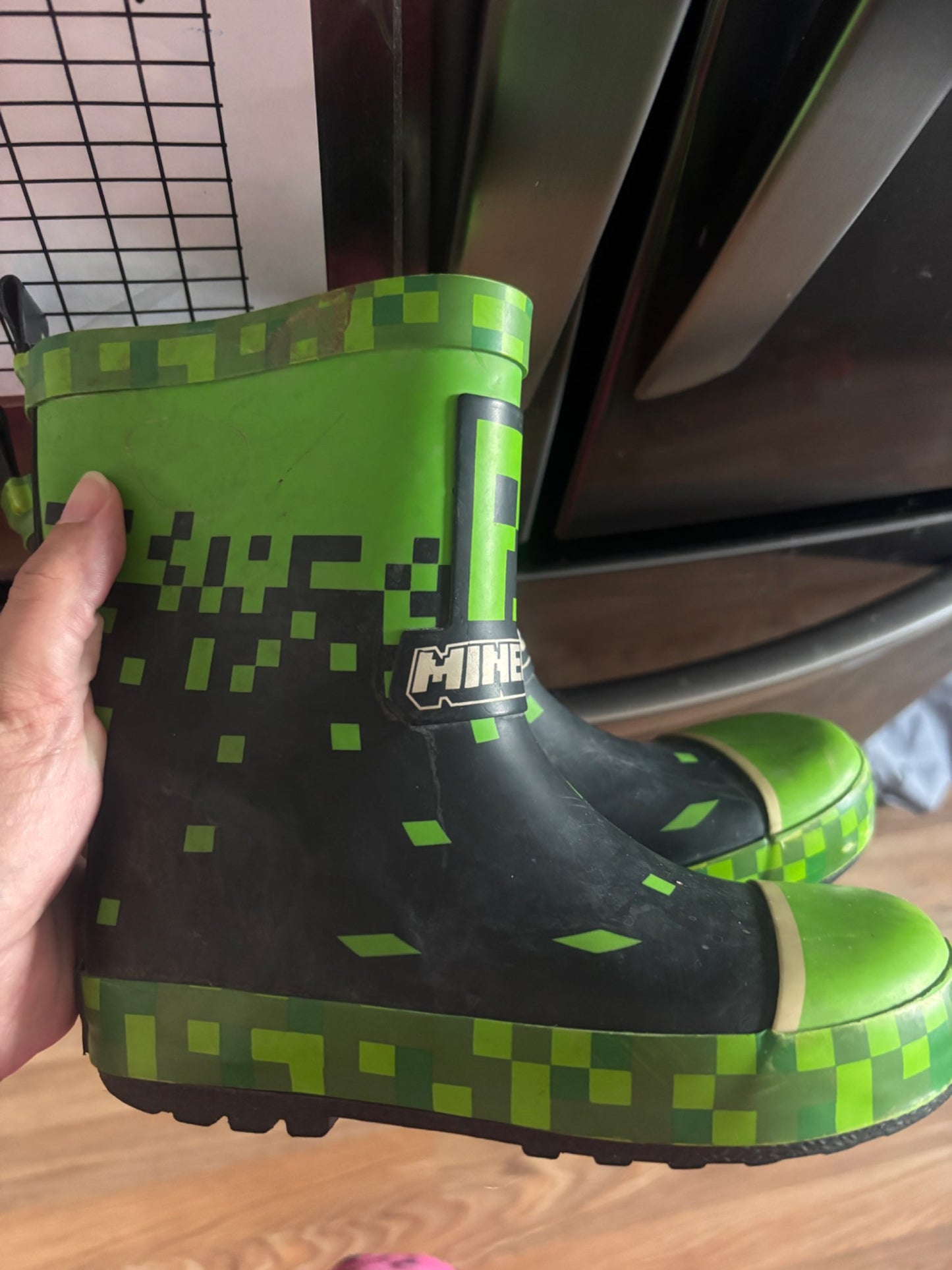 Minecraft rubber boots, Shoes 11 (Toddler:2-4yr)