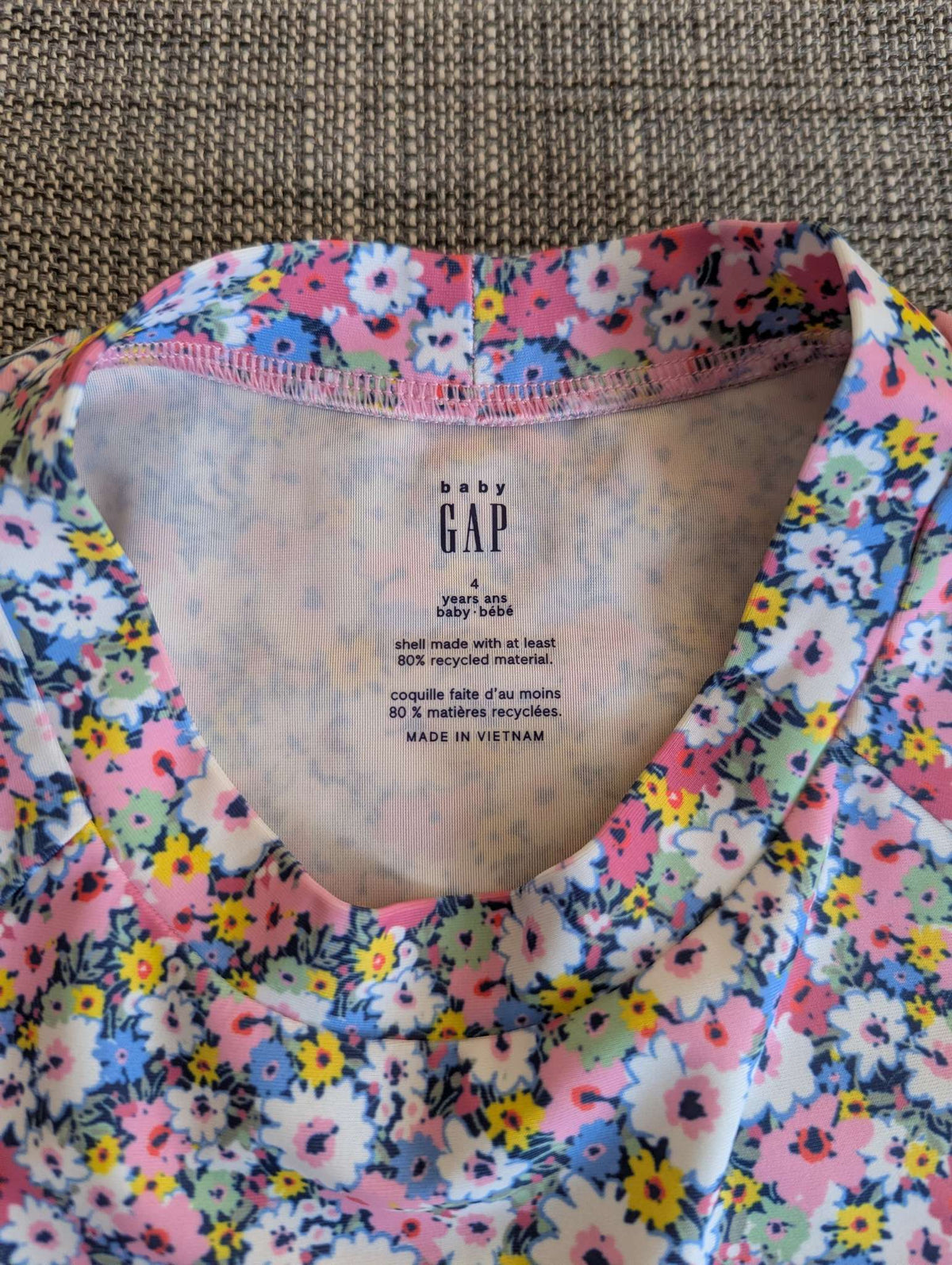 Baby Gap 4T swim set, Kids 4/4T