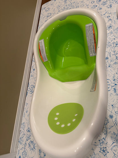 Fisher-Price Baby to Toddler Bathtub